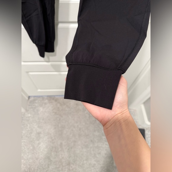 Lululemon | Align Joggers | Black - Picture 12 of 15